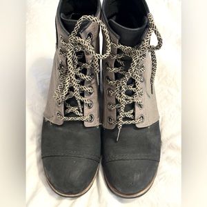 Sorel wedge booties. Women’s size 10.5.